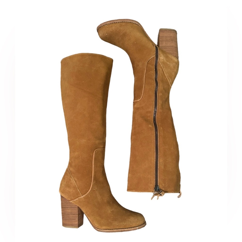 Bill Blass Kneehigh Boot - Buckhorn Size 6.5